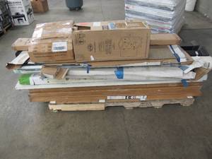 lot 540 image: Pallet of Miscellaneous Home Items - Doors, Shower Glass Panes, Blinds, Columns, etc.