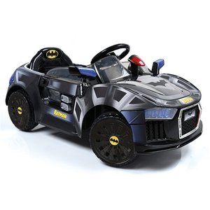 lot 549 image: Hauck Batmobile 6V Battery Powered Electric Ride-On Sports Car (Batman) - Not Working