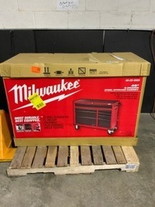 Milwaukee 46 in. 8-Drawer Roller Cabinet Tool Chest in RedBlack Textured. See Pictures