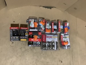 Assorted Kwikset Door Locks & Deadbolts. Various Colors & Conditions. See Pictures