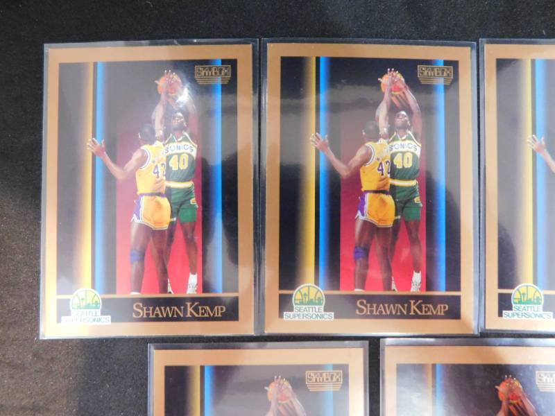 lot 43 image: (5) 1990-91 Skybox Shawn Kemp Rookie Card Lot #268