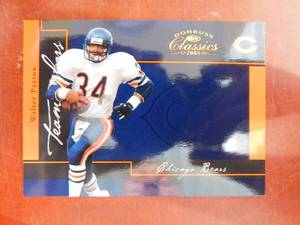 lot 66 image: 2005 Donruss Classics Team Colors Walter Payton #TC-19 Serial #5151000