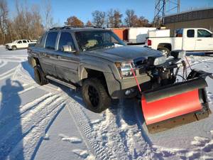 2002 Chevrolet Avalanche Plow Truck