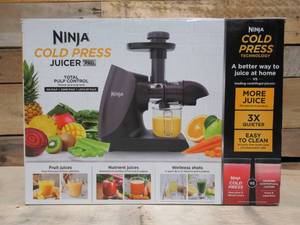 lot 70 image: Ninja - Cold Press Juicer Pro - Compact Powerful Slow Juicer with Total Pulp Control and Easy Clean - Graphite