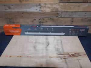 lot 86 image: 45 in. Gray Motion-Activated Integrated LED Utility Light