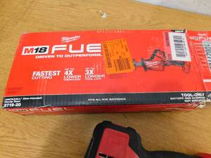 Milwaukee M18 FUEL 18-Volt Lithium-Ion Brushless Cordless HACKZALL Reciprocating Saw (Tool-Only)