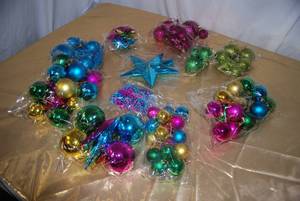 Alcove 100 piece  yep you guessed it, Ornaments