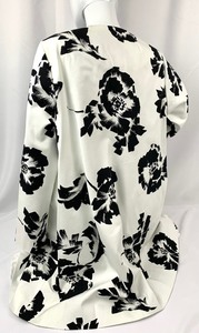 lot 41 image: Hobbs of London WhiteBlack Print Canvas Knee-Length Swing Coat - Size 12