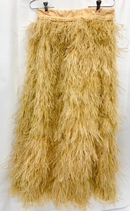 lot 40 image: Beige Ostrich Feather Long Skirt