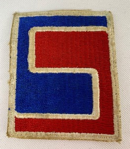 lot 46 image: Vintage US Army PatchesPins Including Fighting 69th Patch