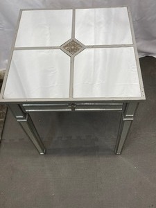 lot 152 image: Handsome Side Table -  Metal & Mirrors