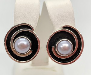 lot 68 image: Monika Fairchild SterlingPearl Earrings and Sterling and Black Beaded 17 Necklace