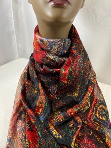 lot 9 image: Vintage - Elegant Celine Paris Silk Scarf