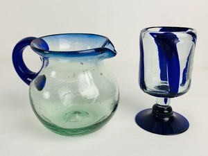 lot 42 image: Handblown Small Pitcher and Cups Set
