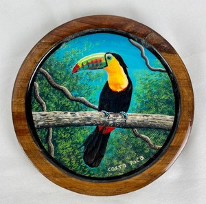 lot 59 image: Toucans and Pelicans Wooden Sculptures and Decorative Plates