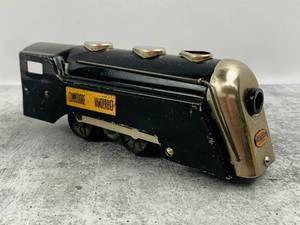 lot 212 image: Vintage MARX Commodore Vanderbilt Electric Train and 13 Track Pieces