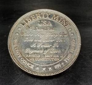 1 TROY OZ .999 FINE SILVER CONSTITUTION ROUND