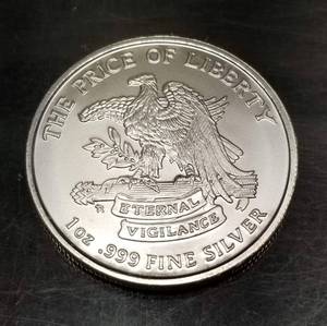 1 TROY OZ .999 FINE SILVER DONT TREAD ON ME ROUND