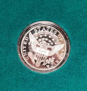 1804 US SILVER DOLLAR GALLERY MINT REPLICA IN ORIGINAL BOX WITH BOOKLET