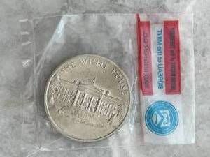 lot 39 image: United States Seal of the President of the United States Coin