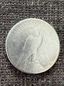 lot 66 image: 1922 United States Peace Silver Dollar