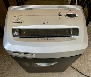 lot 144 image: Fellowes Paper Shredder