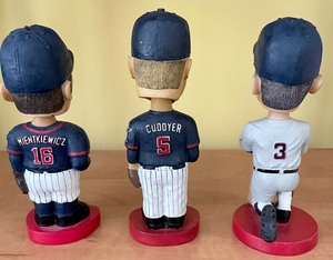 lot 118 image: 3 Minnesota Twins Baseball Bobbleheads- Michael Cuddyer, Harmon Killebrew, and Mientkiewicz.