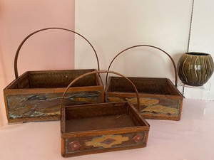 lot 94 image: Set of Nesting Baskets and Pottery Piece