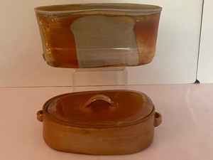 lot 65 image: Two Pieces of Beautiful Pottery