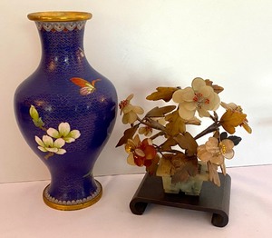 lot 43 image: Vintage Chinese Cloisonn Vase and Jade Tree