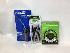 lot 217 image: Assorted New Hardware