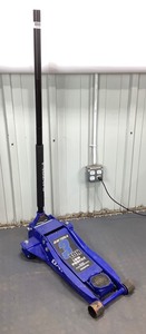 lot 158 image: 3 Ton Low Profile Floor Jack
