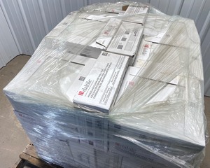 lot 8 image: Pallet of Porcelain Wall and Floor Tile