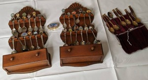 lot 98 image: Tiny spoon collection with wall dis...