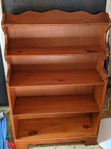 lot 105 image: Bookshelf 3311.2550...