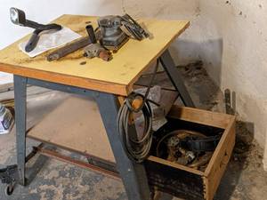 lot 9 image: Workbench on wheels with a drawer o...