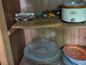 lot 28 image: Rival crock pot, 7 wooden serving t...