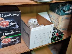 lot 32 image: 2 silver plated Duo-Server, 3 8 pc ...