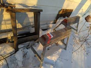 lot 119 image: 2 sets of saw horses (see photos )...