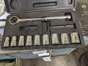 lot 142 image: Large socket set in case...