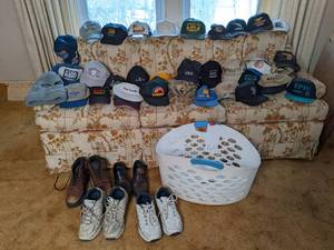 lot 164 image: Very large collection of trucker st...