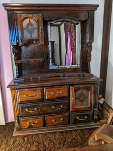 lot 179 image: Vintage 2 PC. Lighted Cabinet Dress...