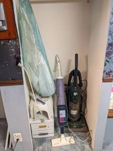 lot 192 image: Closet of Contents (2 Vacuums) Unt...