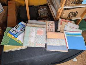 lot 219 image: Large Variety of Scrapbooking Paper...