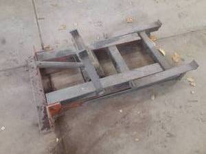 lot 63 image: 4 ton Hydraulic floor jack...