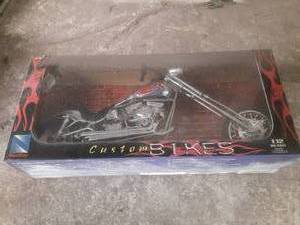 lot 67 image: 112 scale custom bikes motorcycle ...