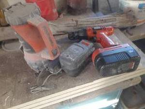lot 78 image: Black & Decker Drill and flashlight...