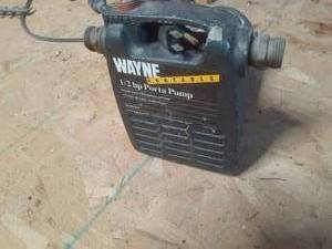 lot 265 image: Wayne Portable 12 Porta Pump...