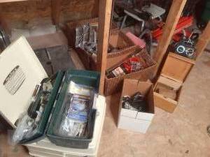 lot 280 image: Portable Potty, Toolbox, Router Tab...