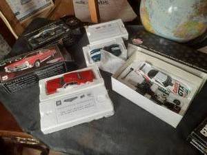 lot 292 image: (3) (124 Scale Models) 1967 Pontiac GTO in Box, 1965 Shelby Cobra 427 SC in Box, 1999 John Force Castrol GTX Funny Car, and Desktop World Globe